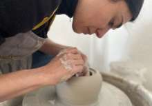 ceramics atelier prague 7 pottery wheel